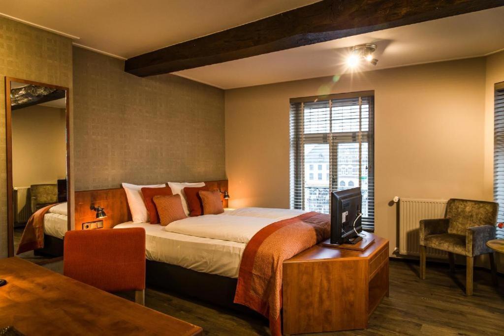 Hotel De Limbourg Sittard Exterior photo